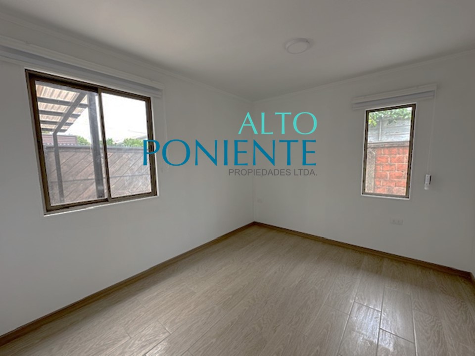 Casa segura y privada muy cerca metro.