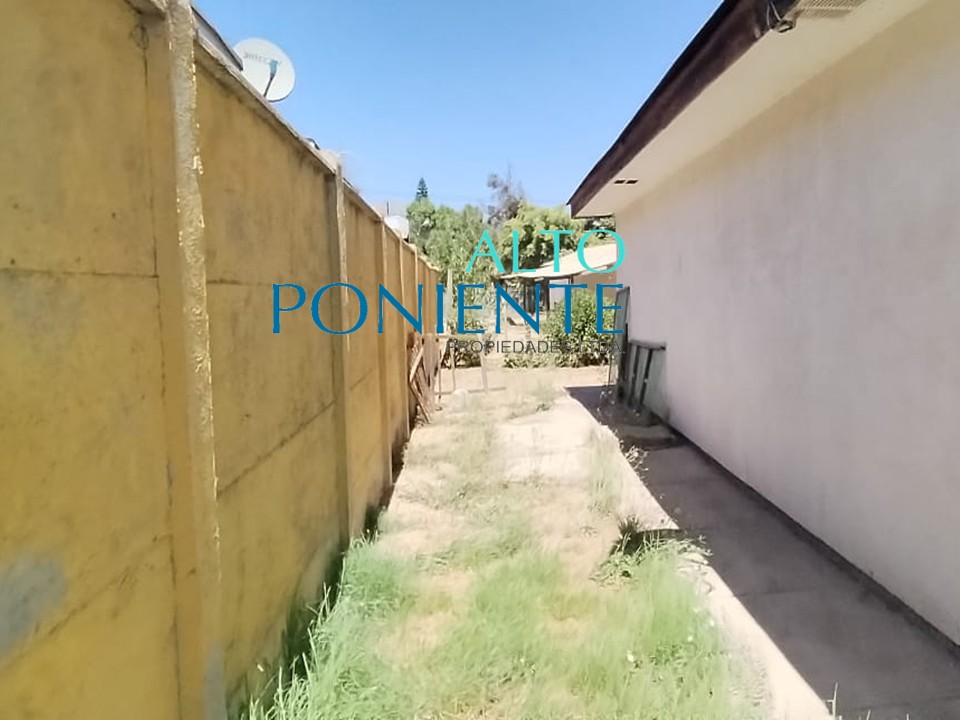 Amplia Casa en Olmué con Gran Terreno y Bodega
