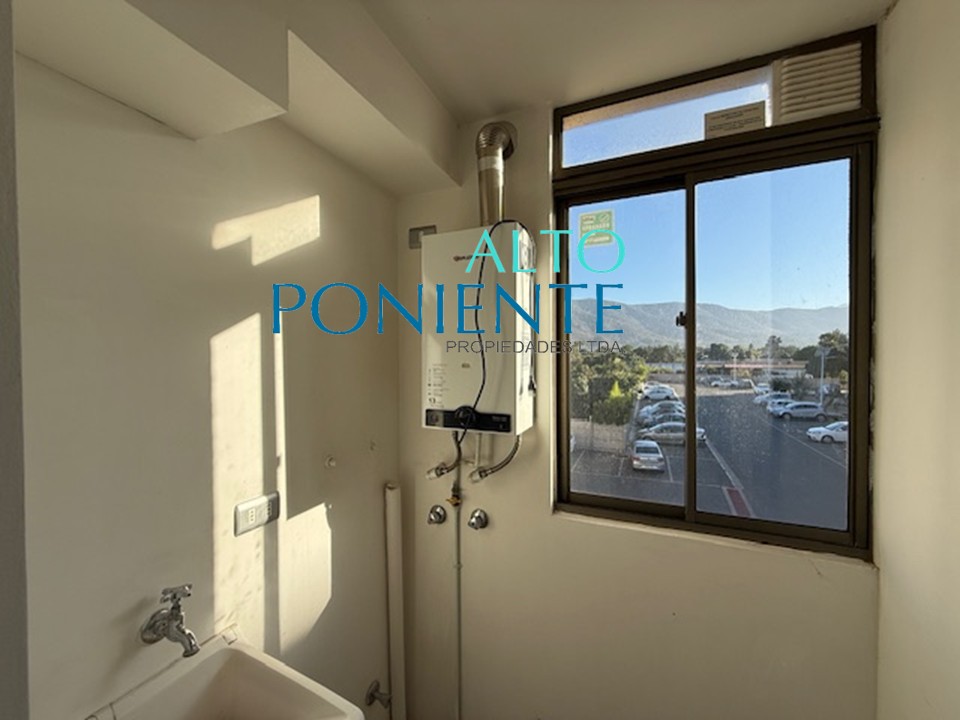 Excelente departamento central en Limache