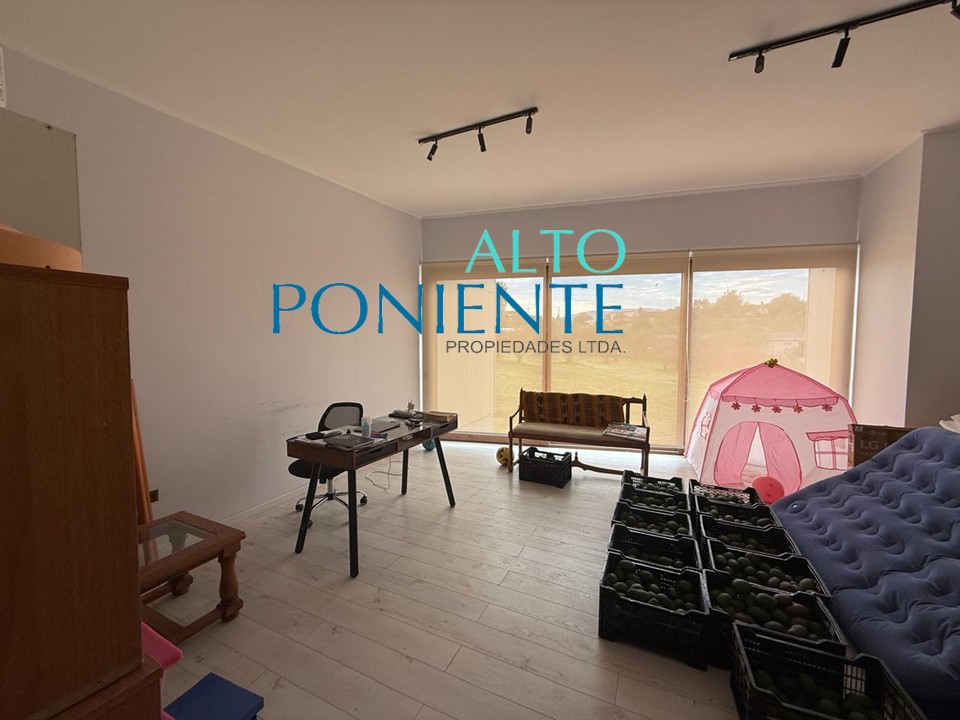Excepcional casa con vistas privilegiadas en exclusiva parcelación.
