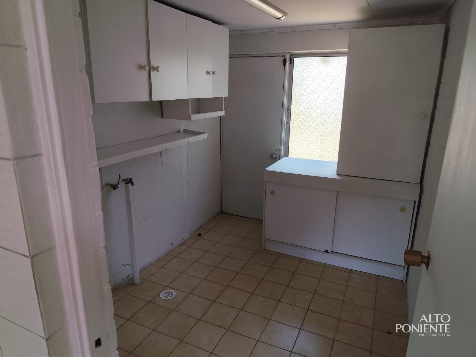 WhatsApp Image 2026-10-27 at 11.45.48 AM Casa en arriendo en calle Dolores, 3 dormitorios, 2 baños